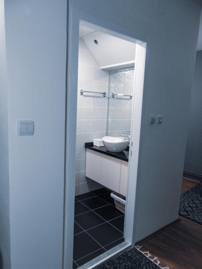 וראנג'ה Stan Na Dan - Apartman Djordjevic מראה חיצוני תמונה